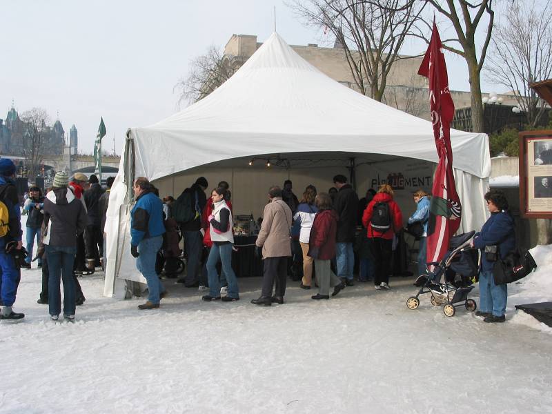 tent1.jpg