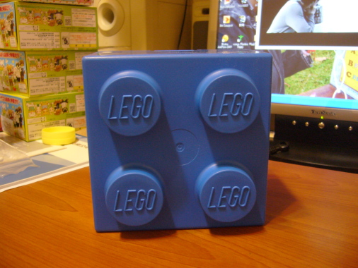 legobox-1.jpg