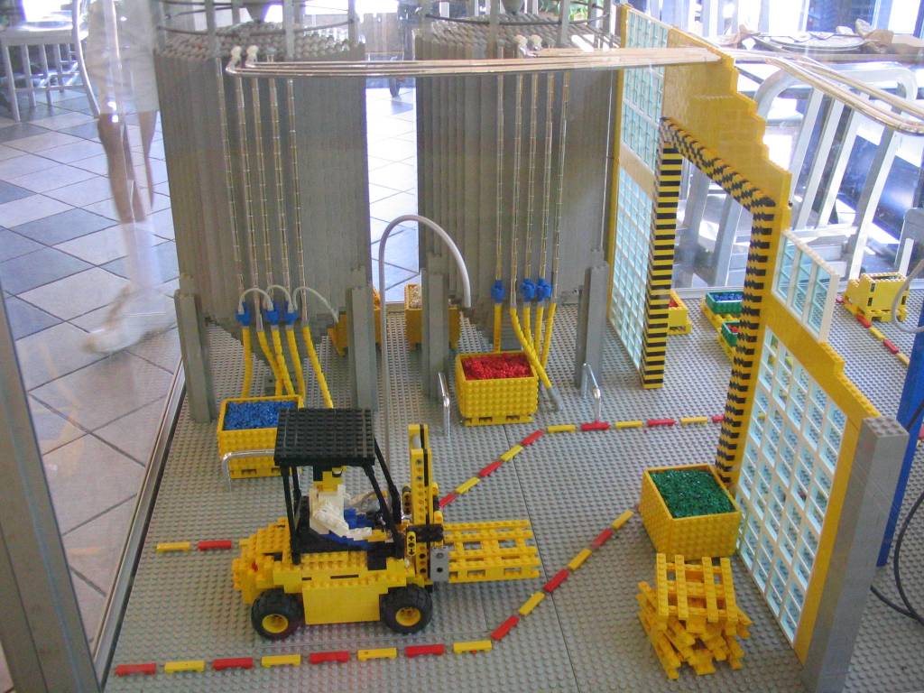 legoland-display02.jpg