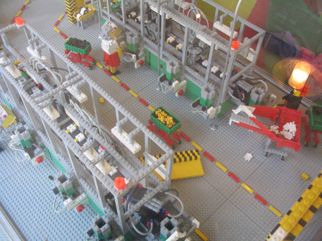 legoland-display11.jpg