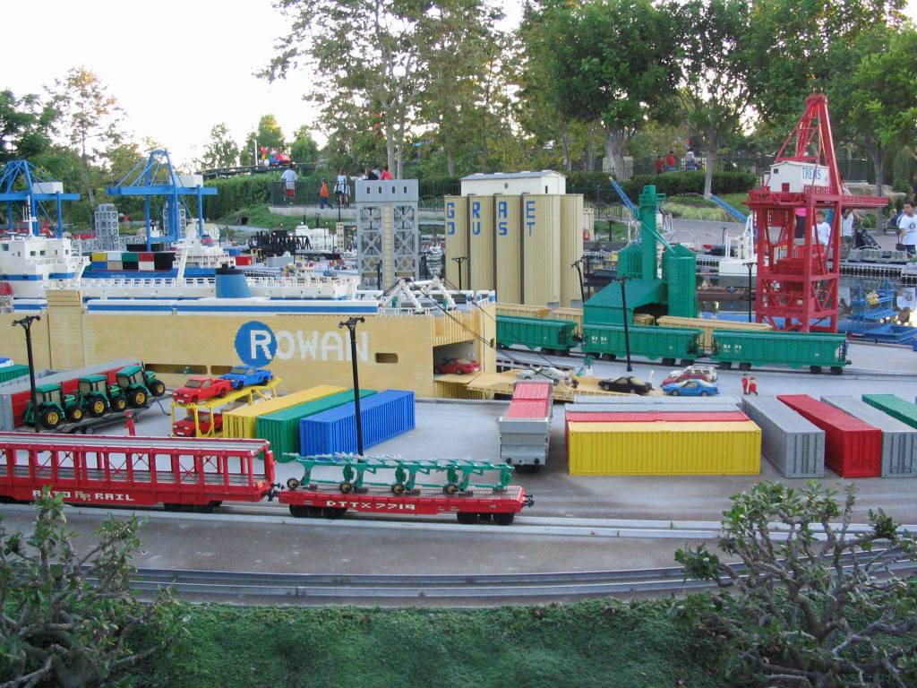 legoland-miniland300.jpg