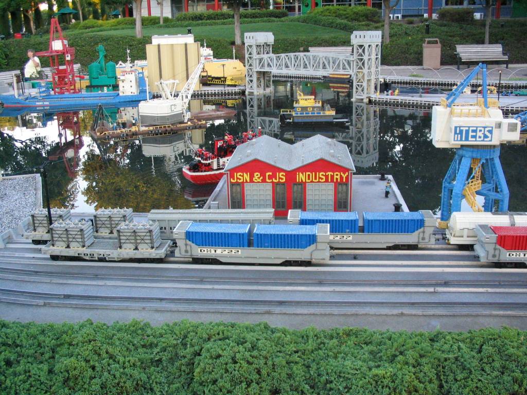 legoland-miniland311.jpg