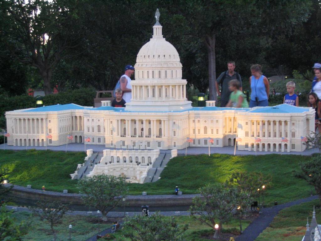 legoland-miniland358.jpg