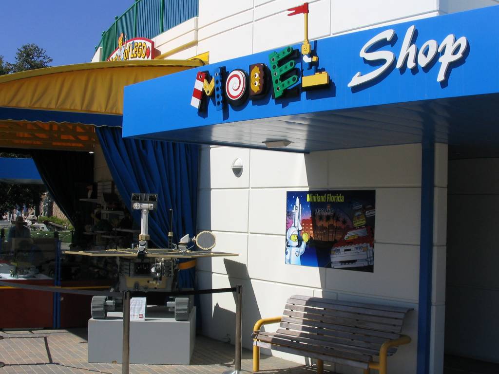 legoland-model-shop01.jpg