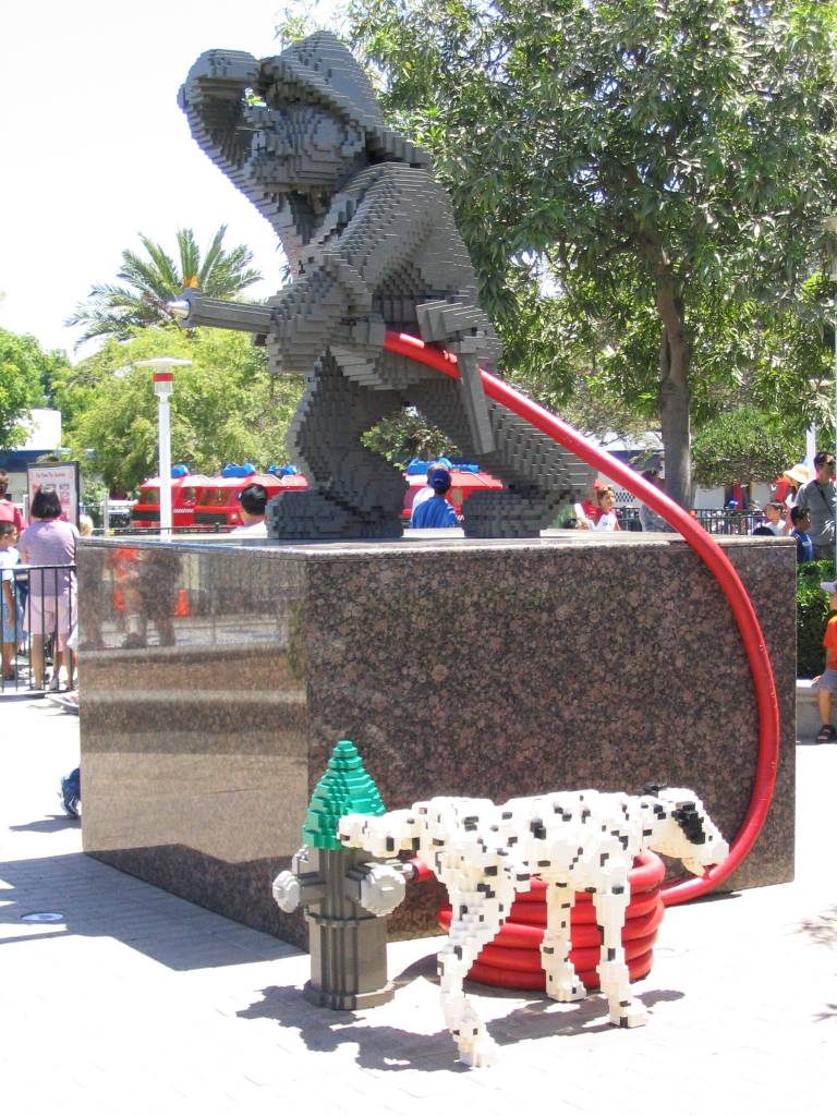 legoland-sculptures03.jpg