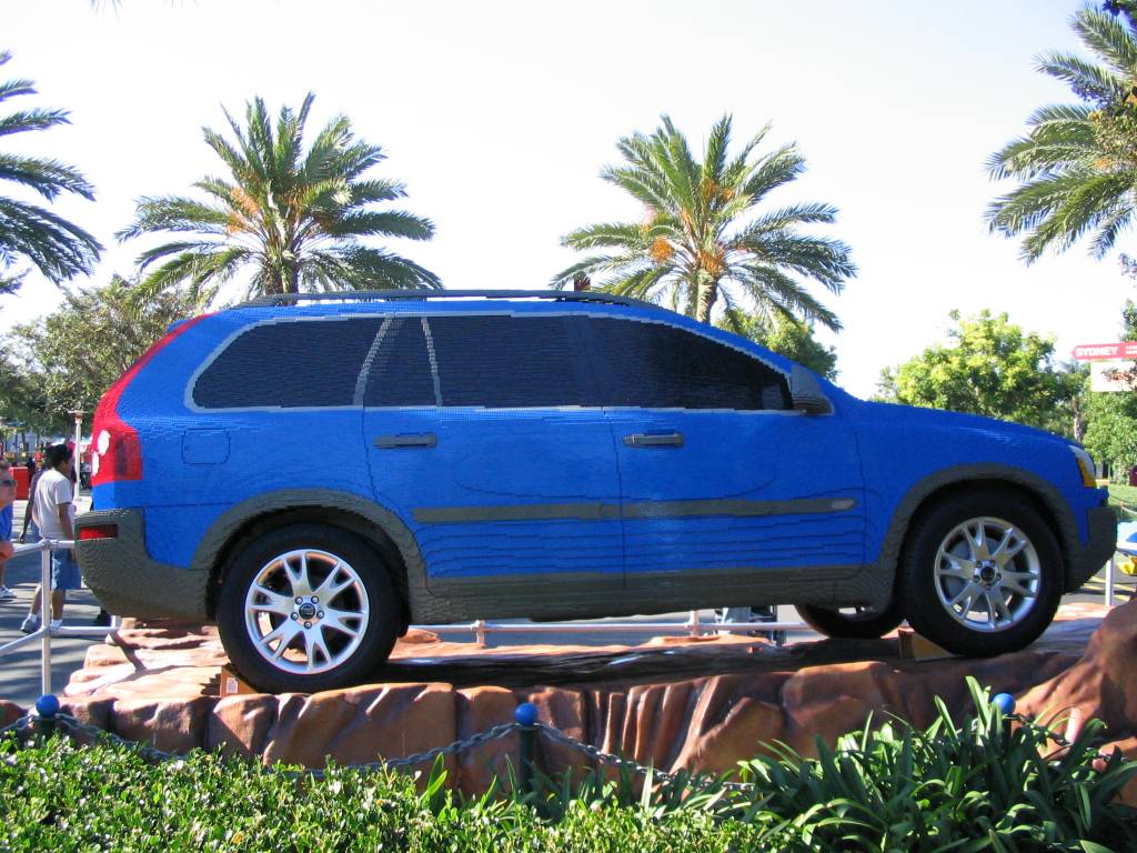 legoland-volvo4.jpg