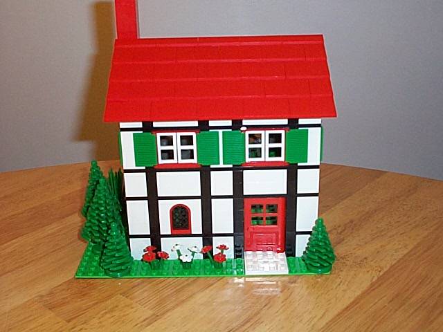 half-timbered_house_front.jpg