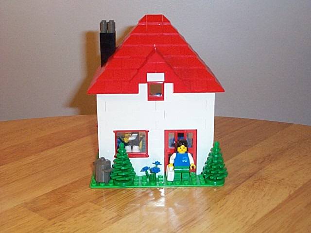 red-roofed_house_front.jpg