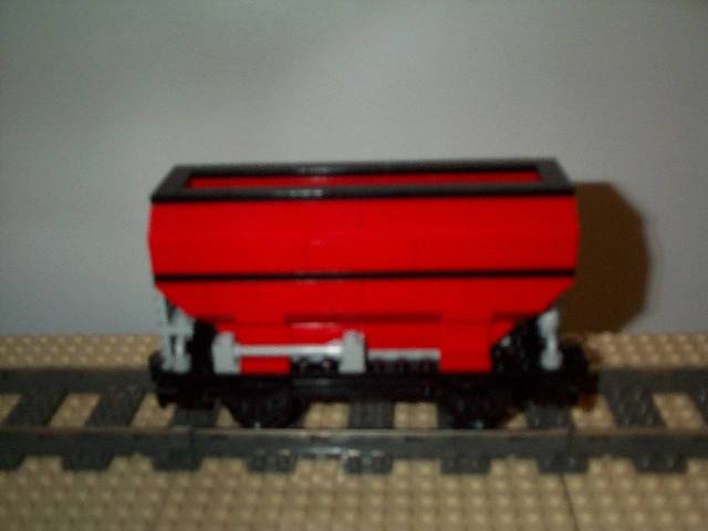 red_hopper_480.jpg