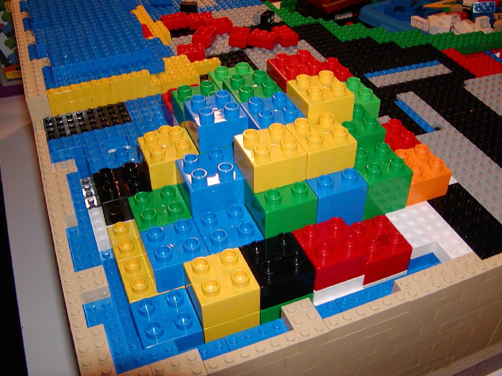 tunnel_duplo_construction1.jpg