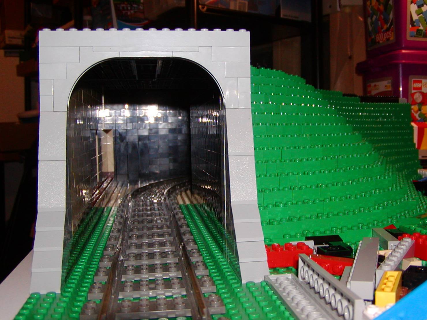 tunnel_end_construction2.jpg