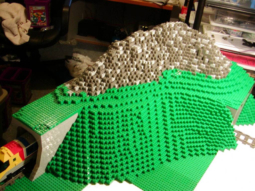 tunnel_slope_side1b.jpg