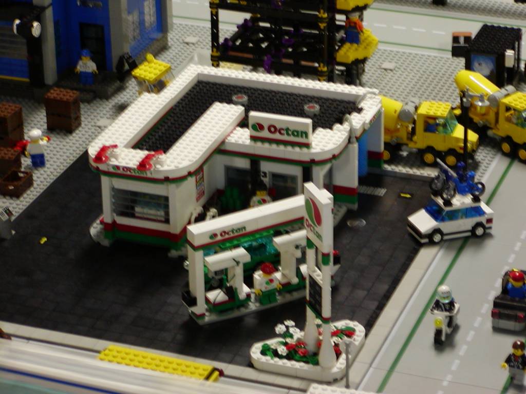 gas_station1.jpg