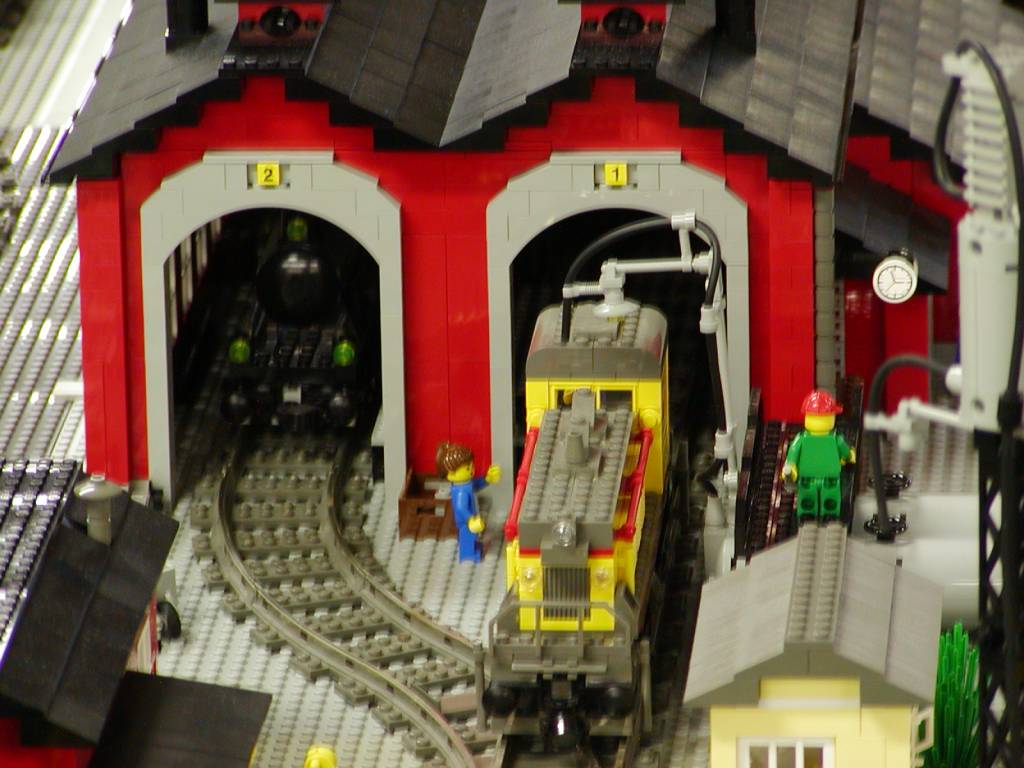 train_shed2.jpg