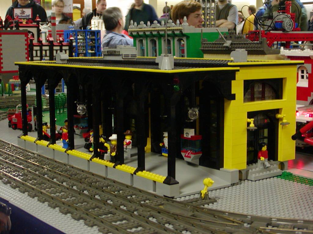 trainstation1.jpg
