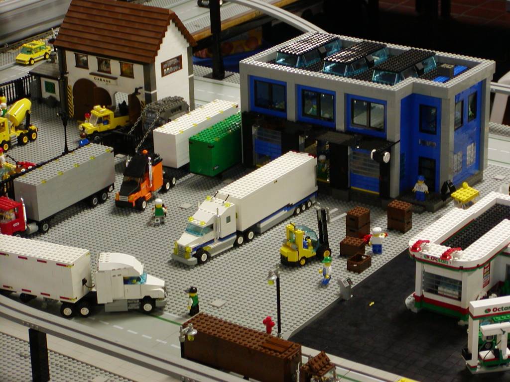 warehouse2.jpg