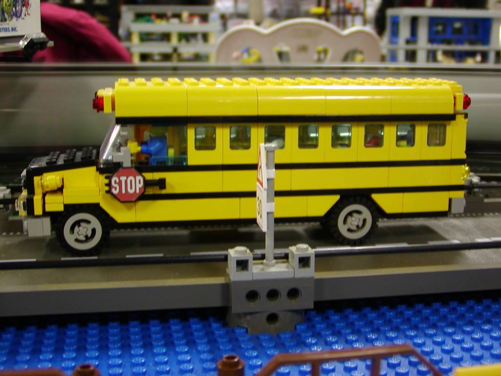 schoolbus1.jpg
