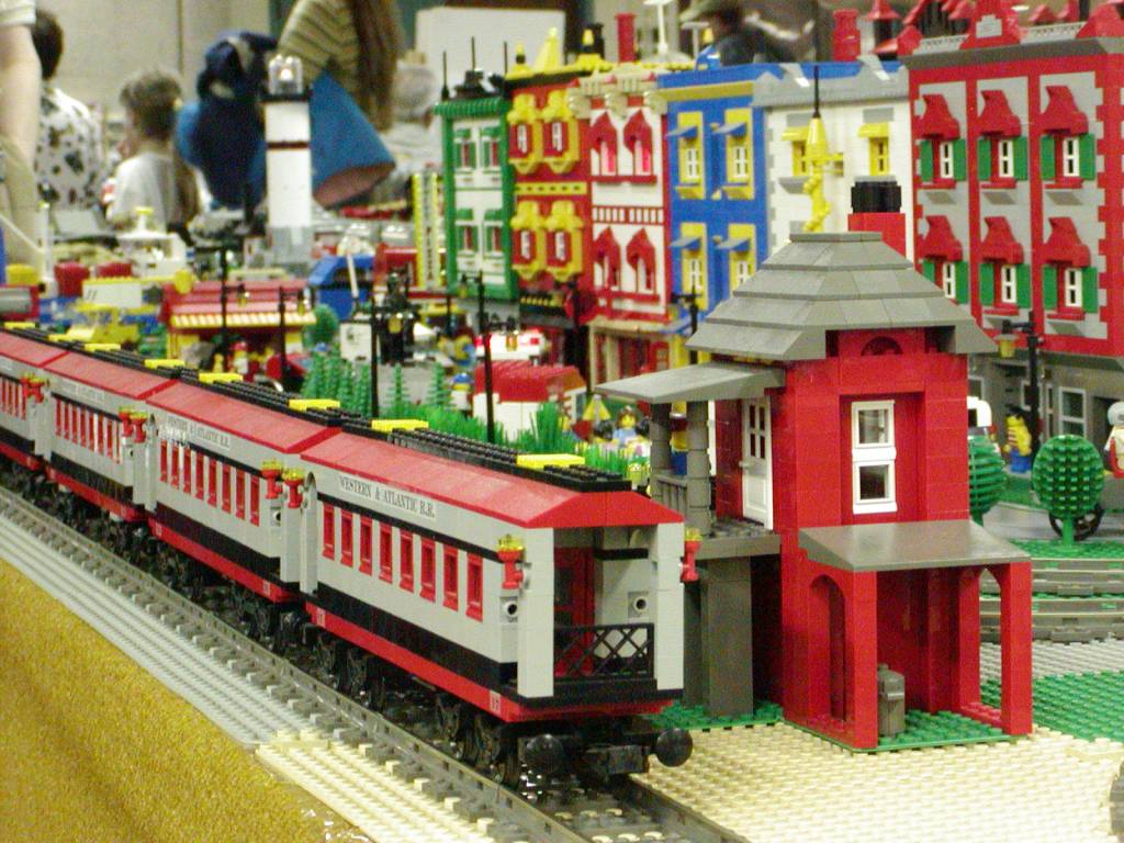 centreville_and_train.jpg