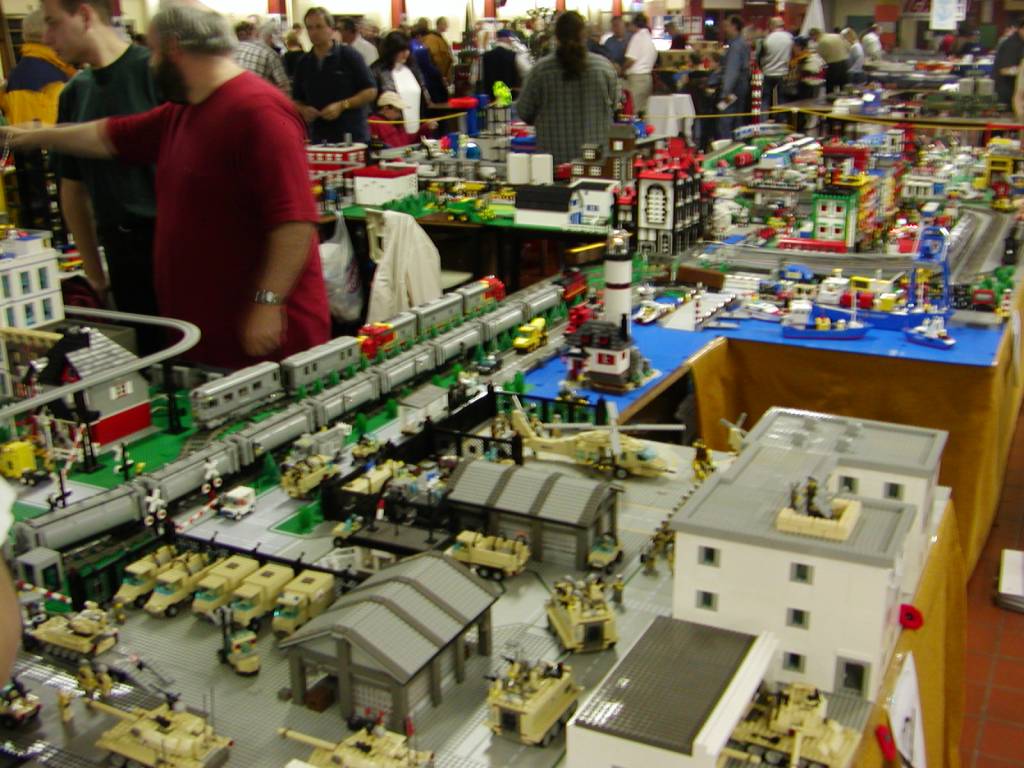 monlug_layout1.jpg