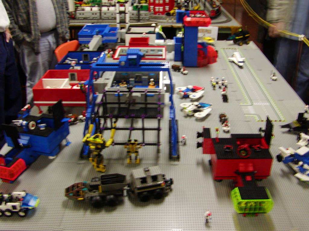 moonbase2.jpg