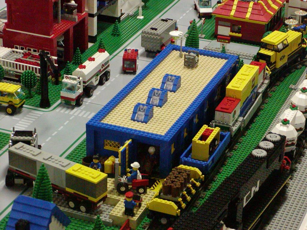 parlug_warehouse1.jpg