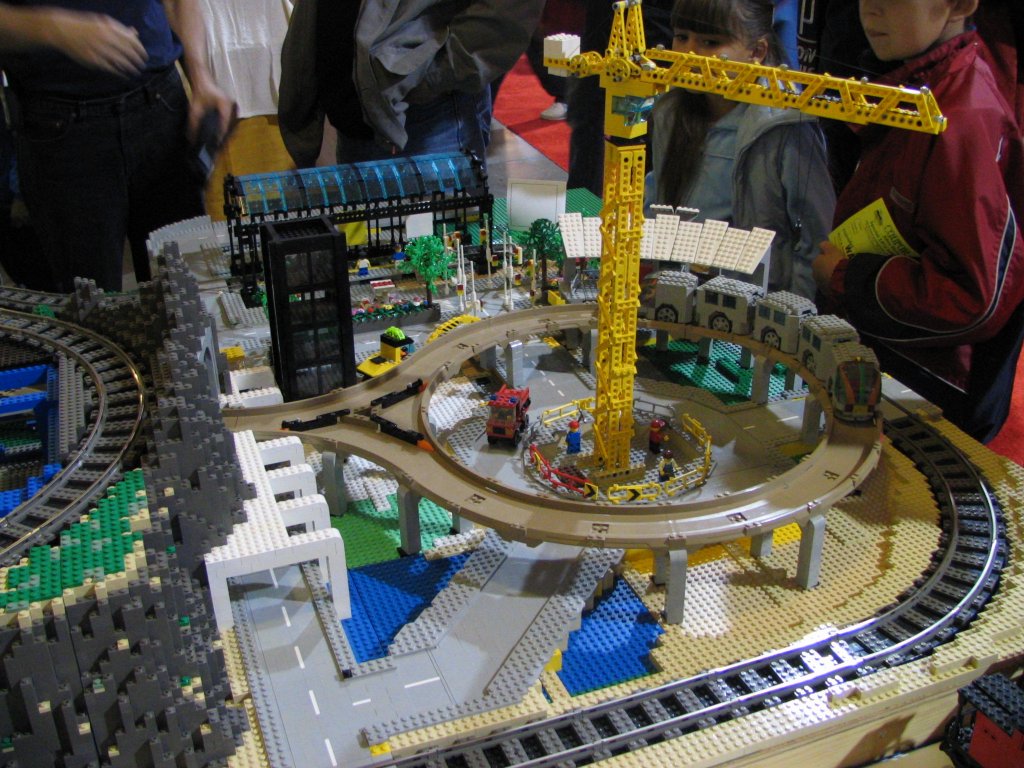 train-layout-01.jpg