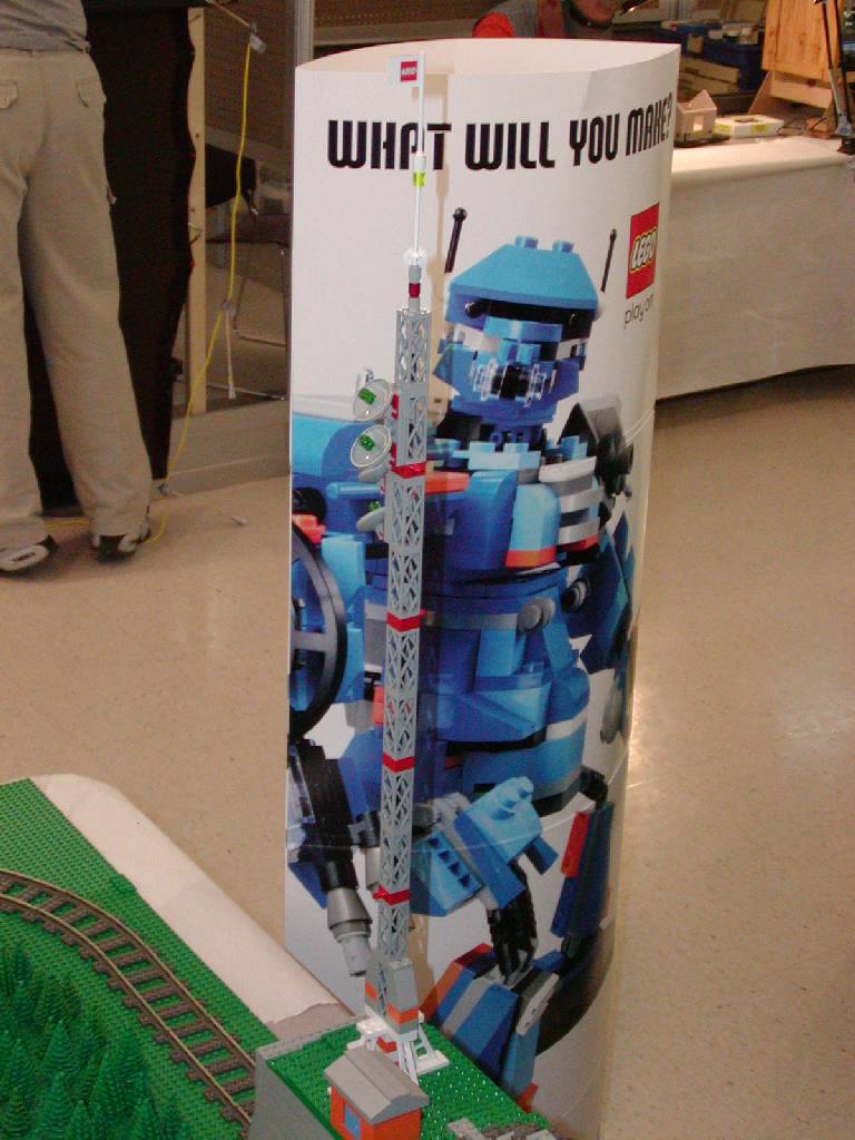 comm_tower1.jpg