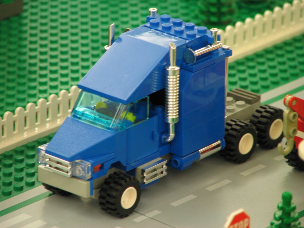 blue-truck-1.jpg