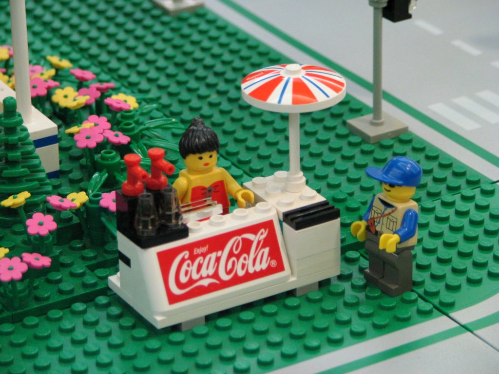 coke-stand-1.jpg