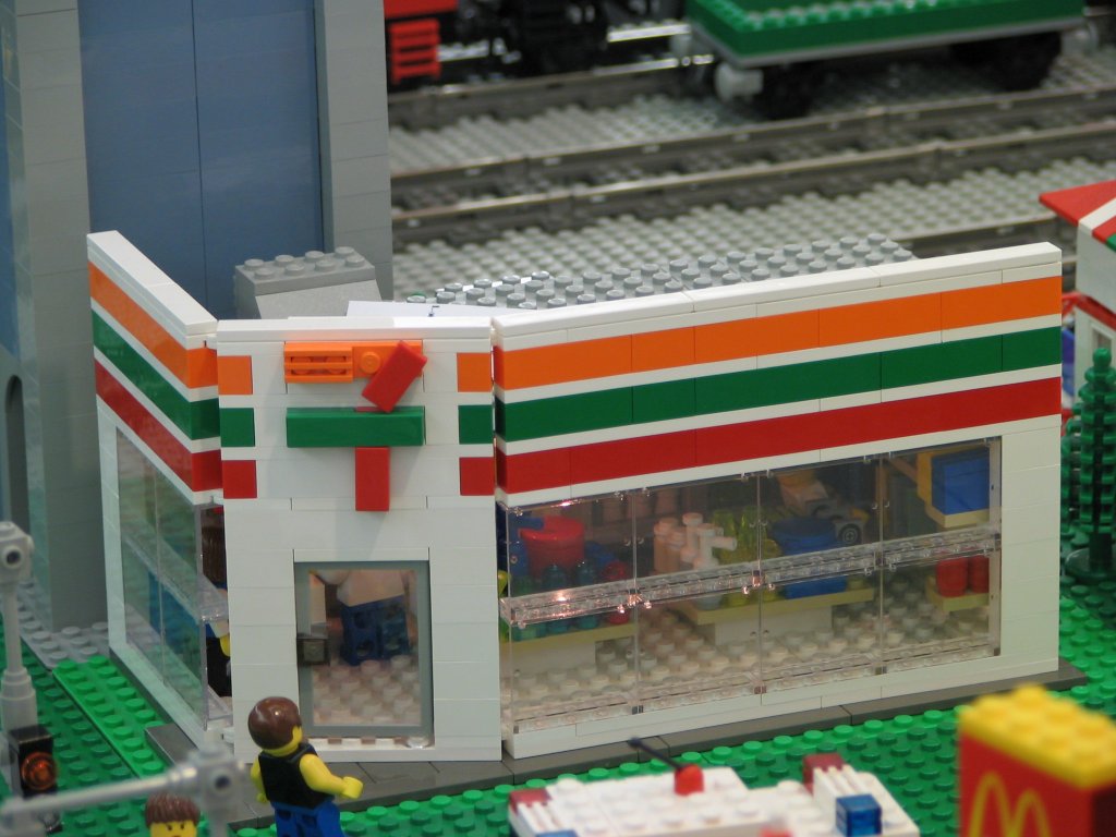 seven-eleven-1.jpg