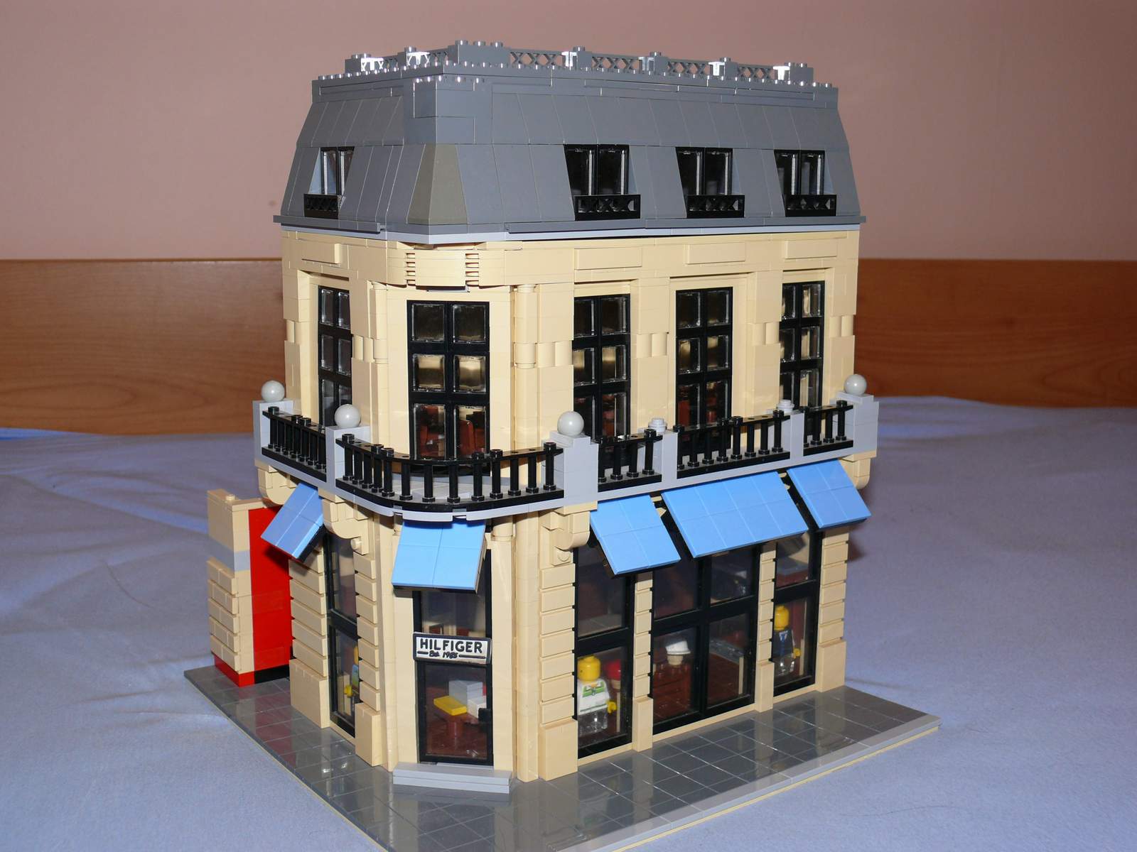 thshop01.jpg