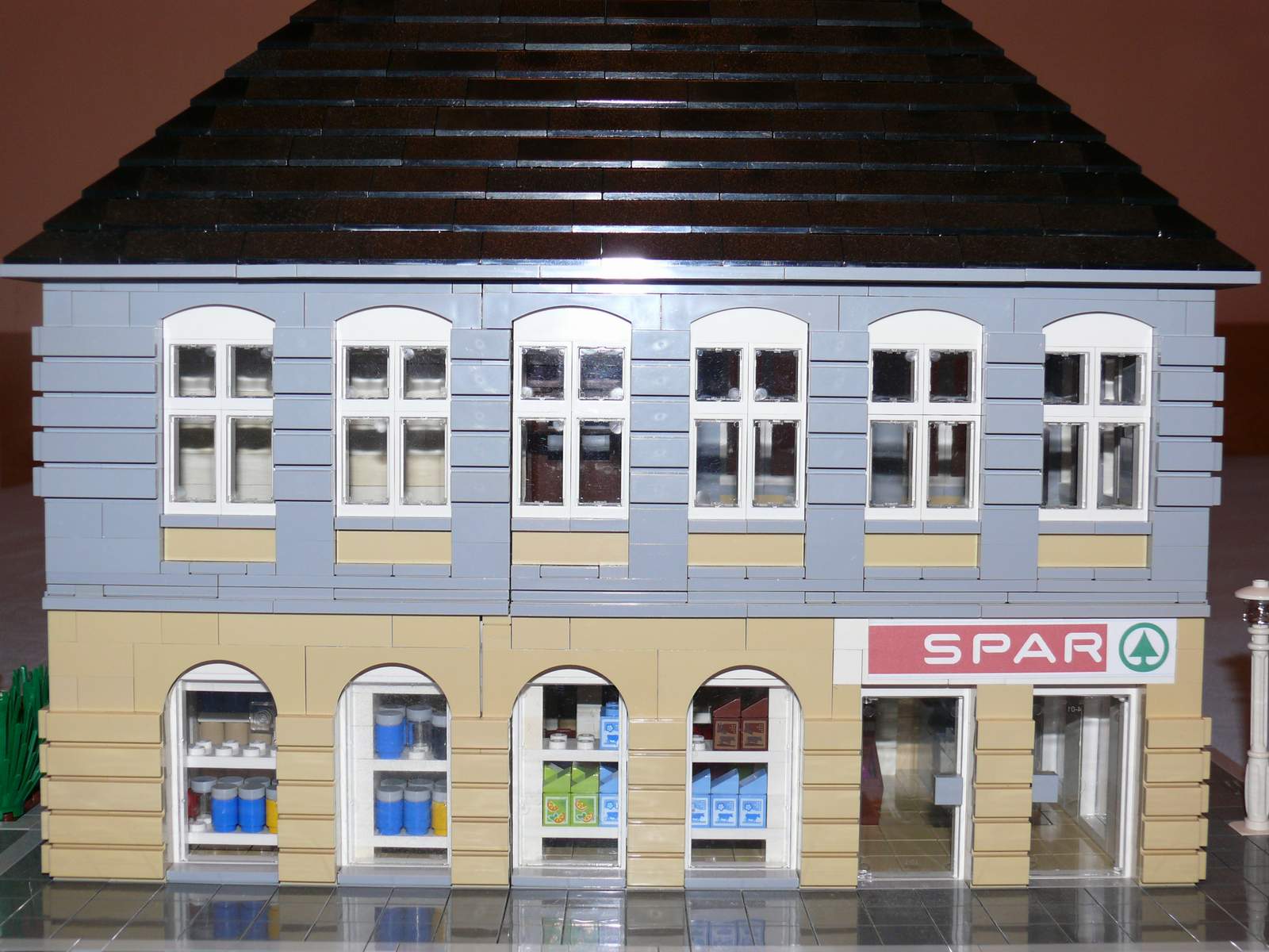 spar00.jpg
