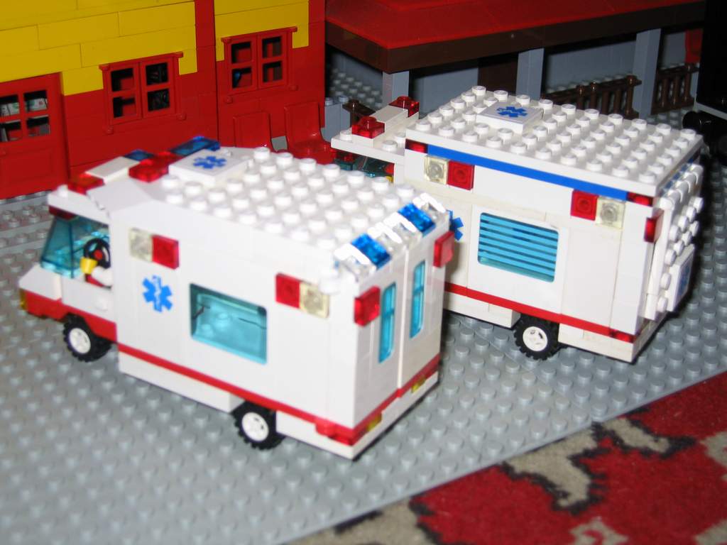 ambu2.jpg