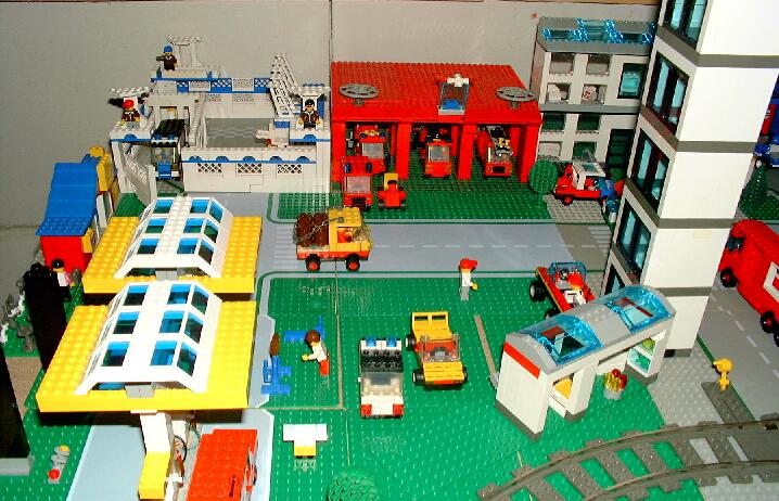 legotown2_08.jpg