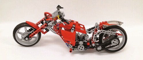 2005-8420b.jpg