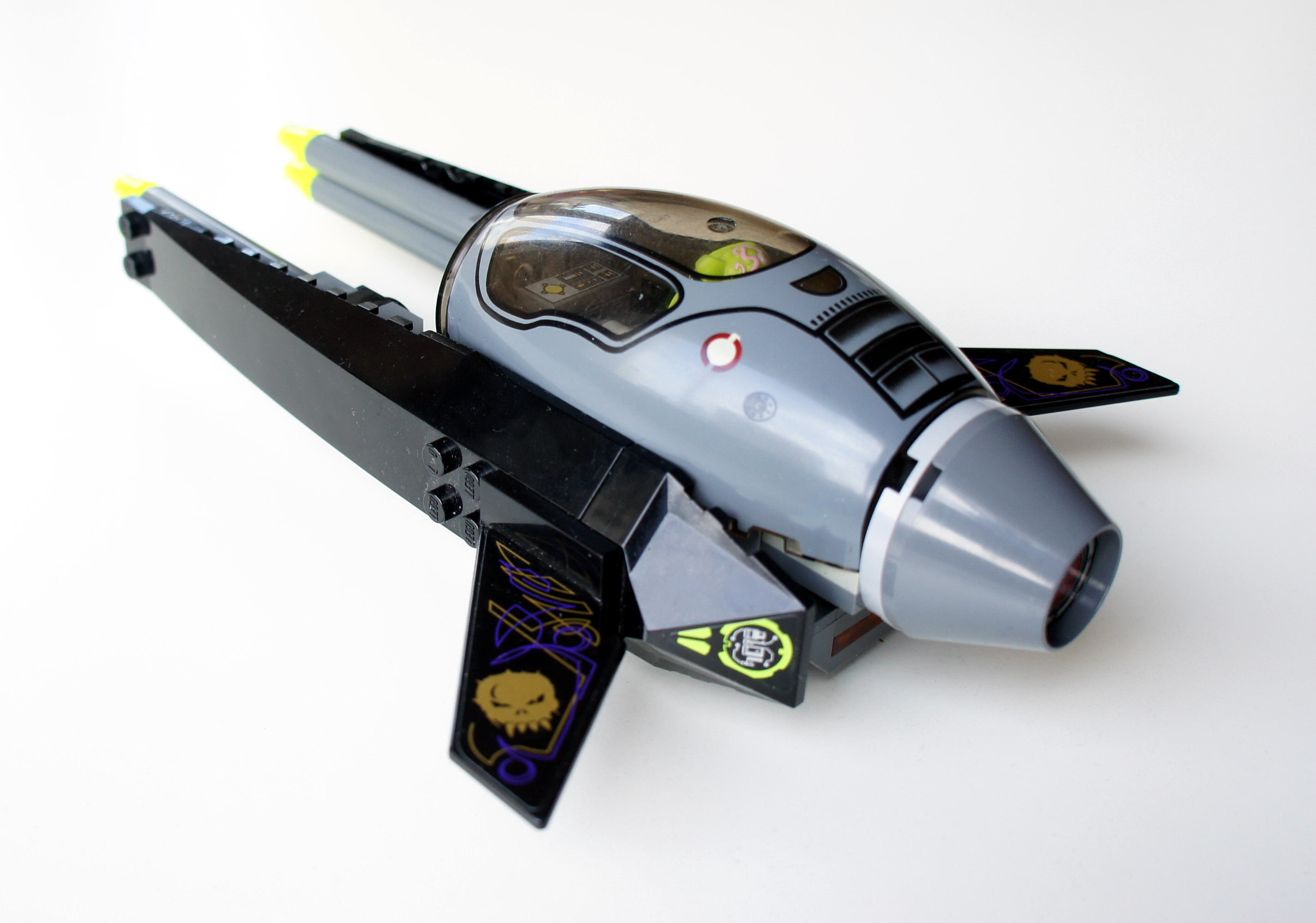 alienator-03.jpg