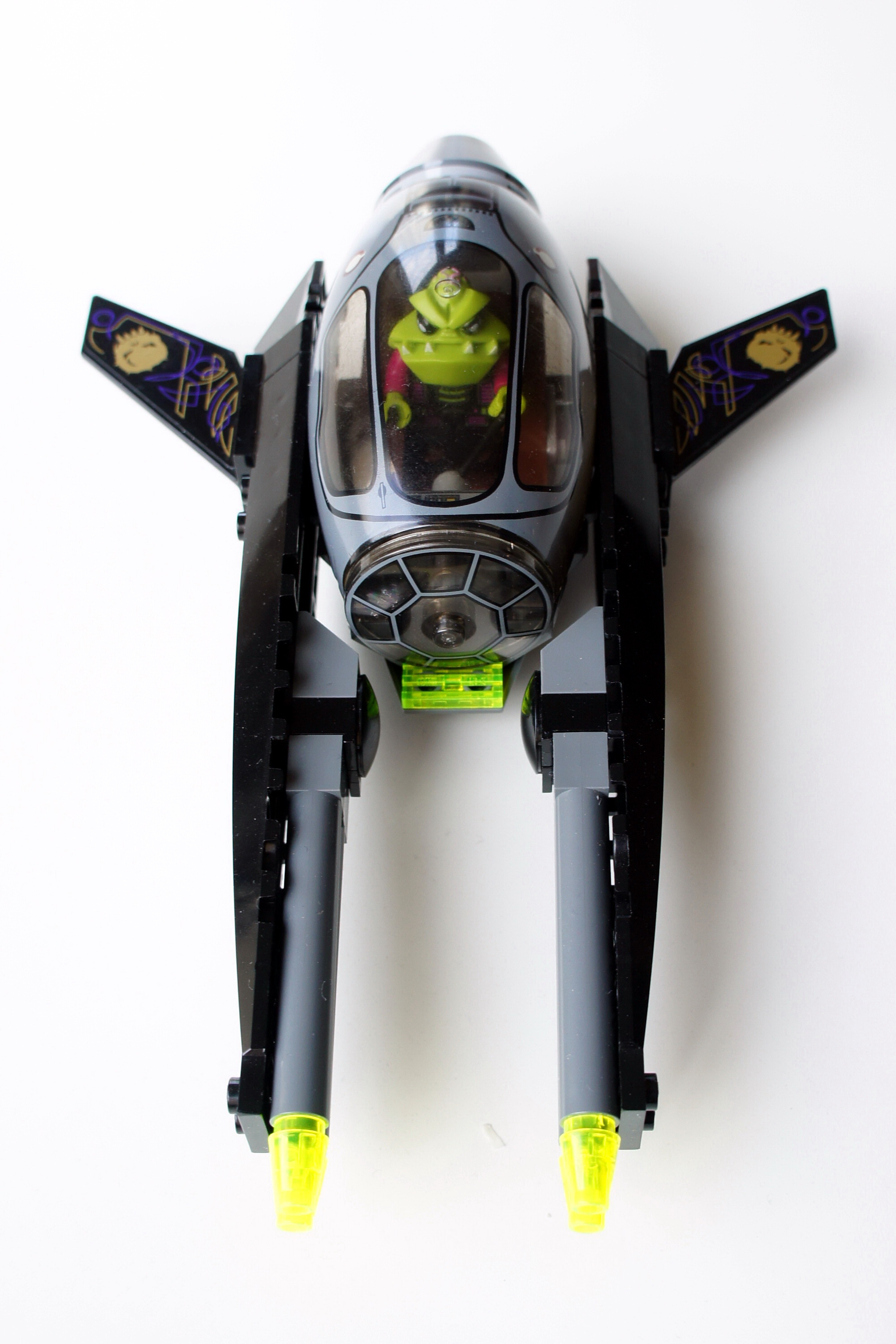 alienator-05.jpg