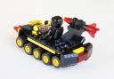 blacktrack-04.jpg