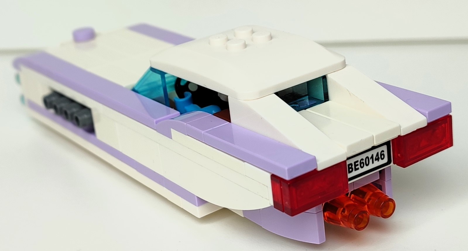 03-back.jpg