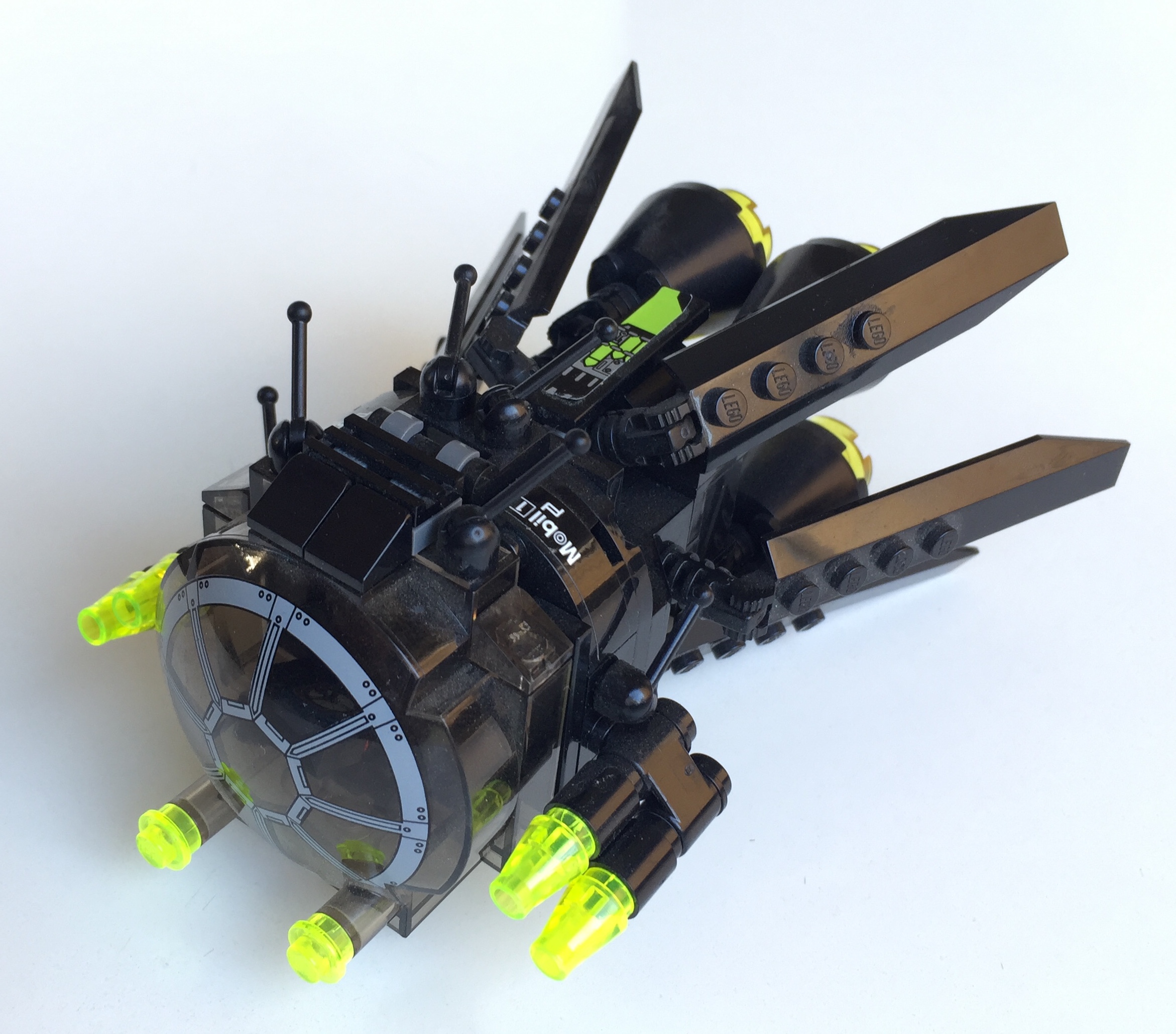 fly_v3-01.jpg