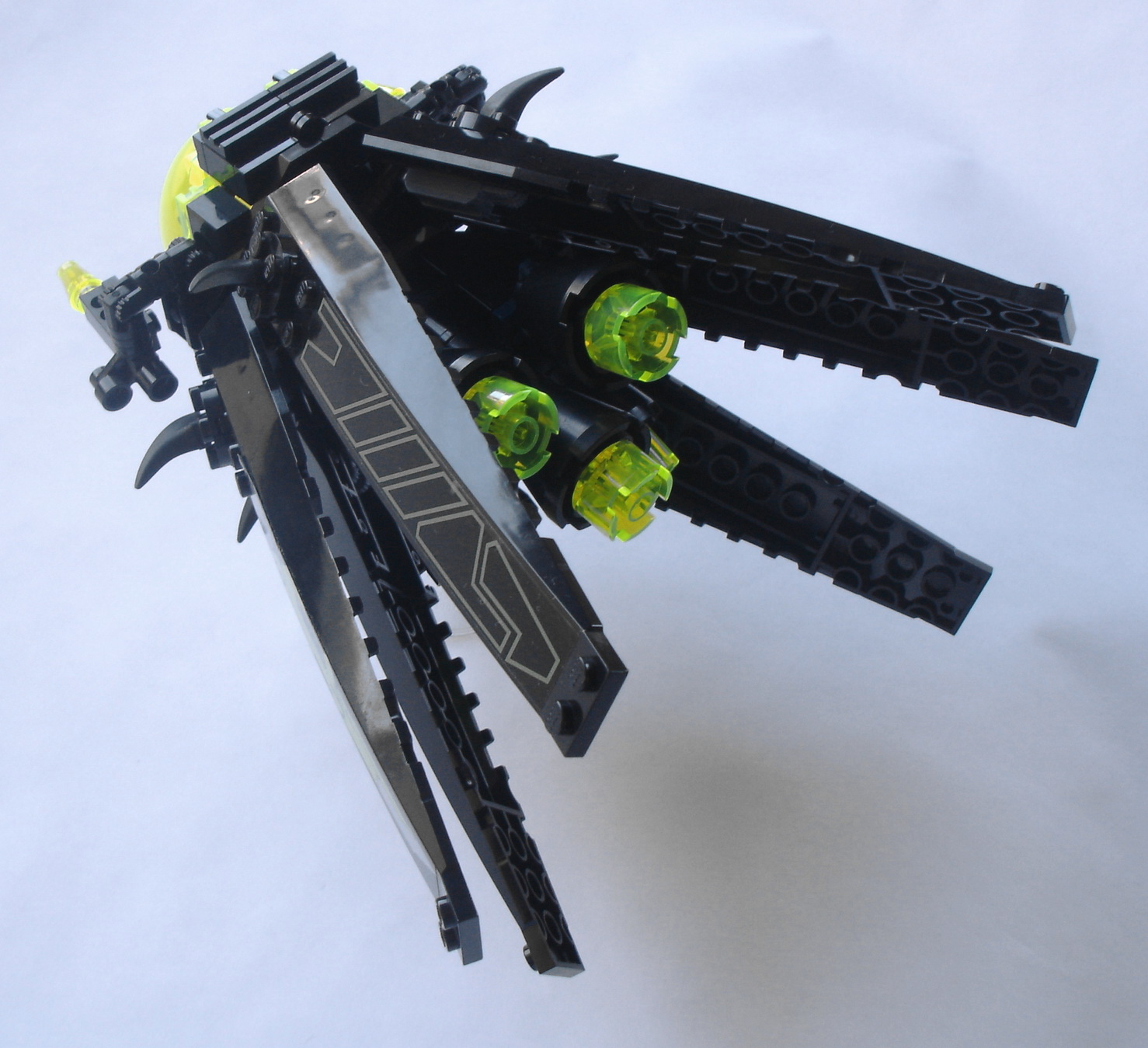 fly-06.jpg