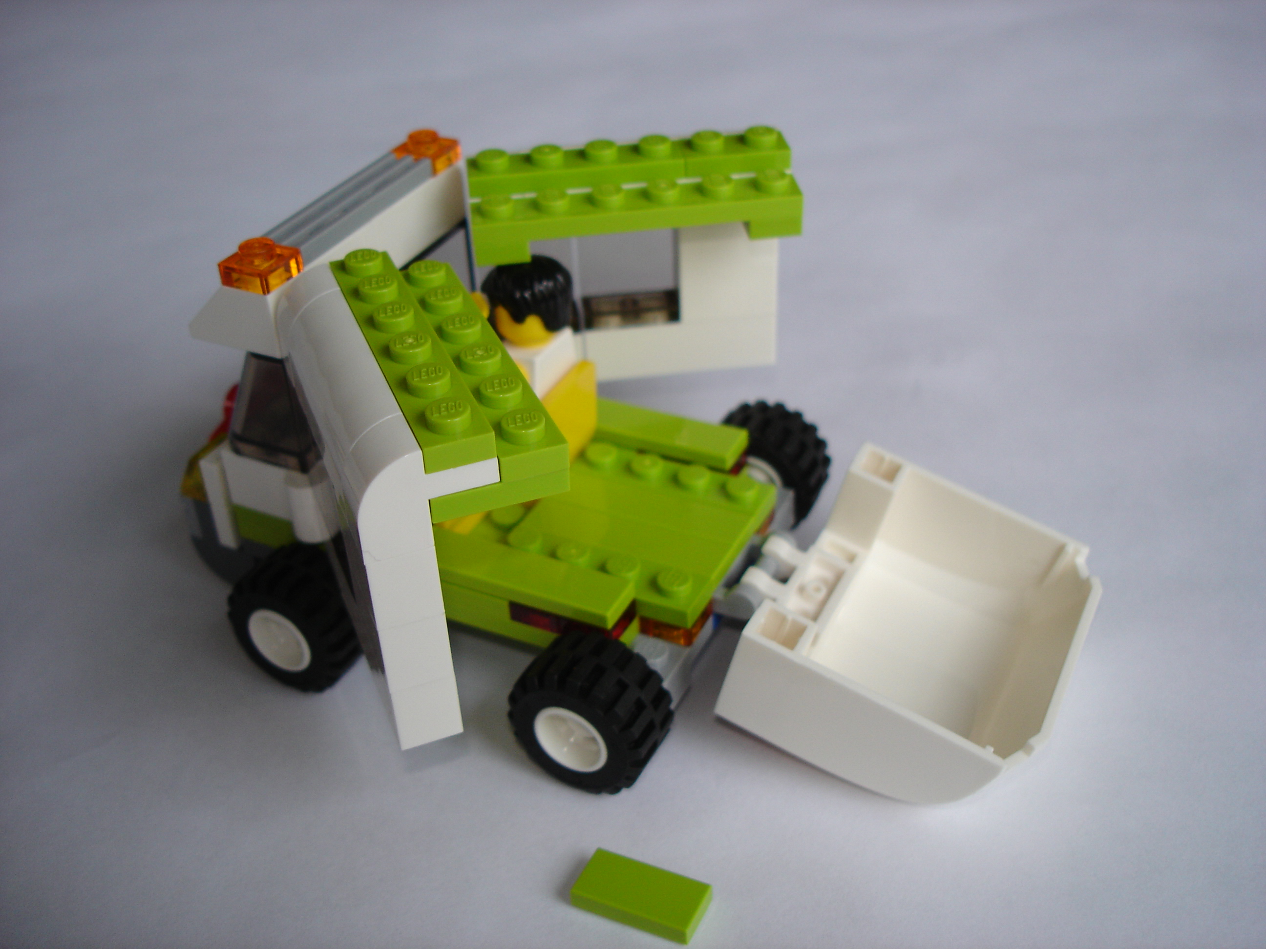 07-drone_van.jpg