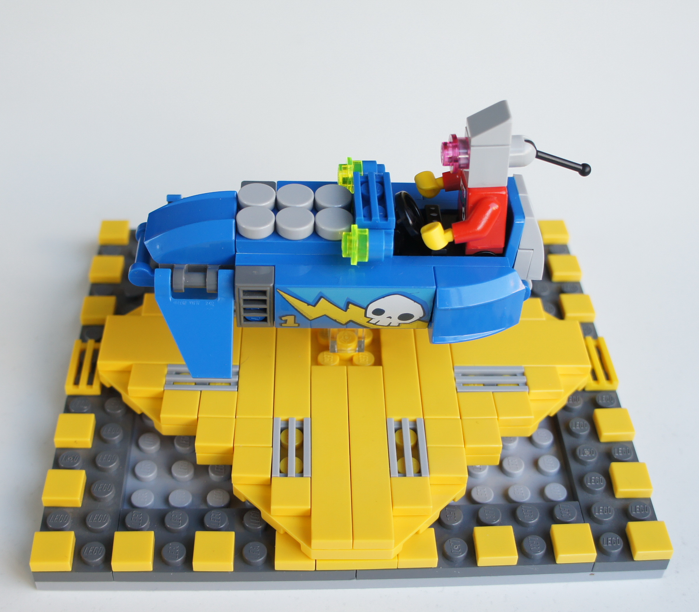 blue-02.jpg