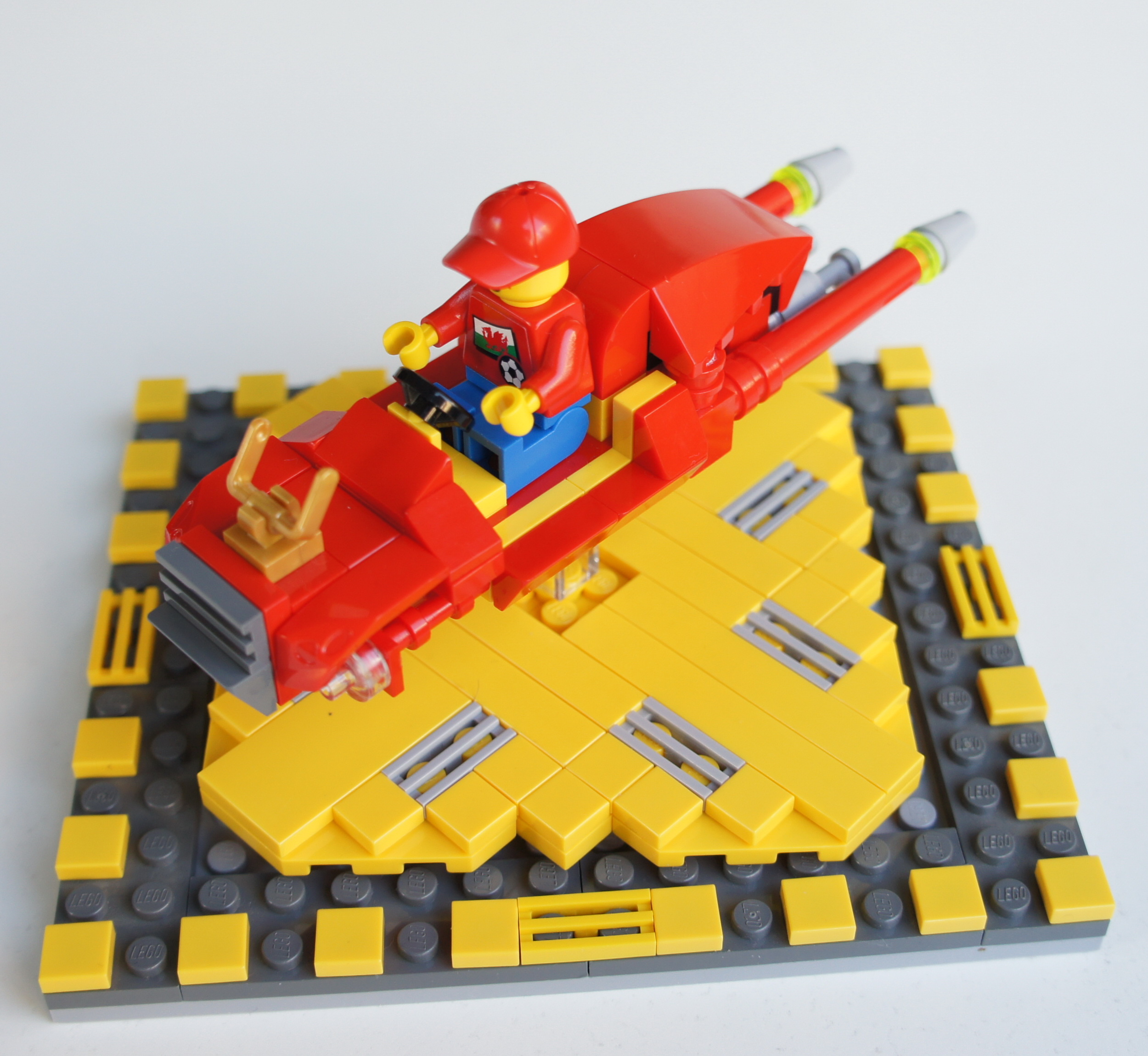 red-23.jpg