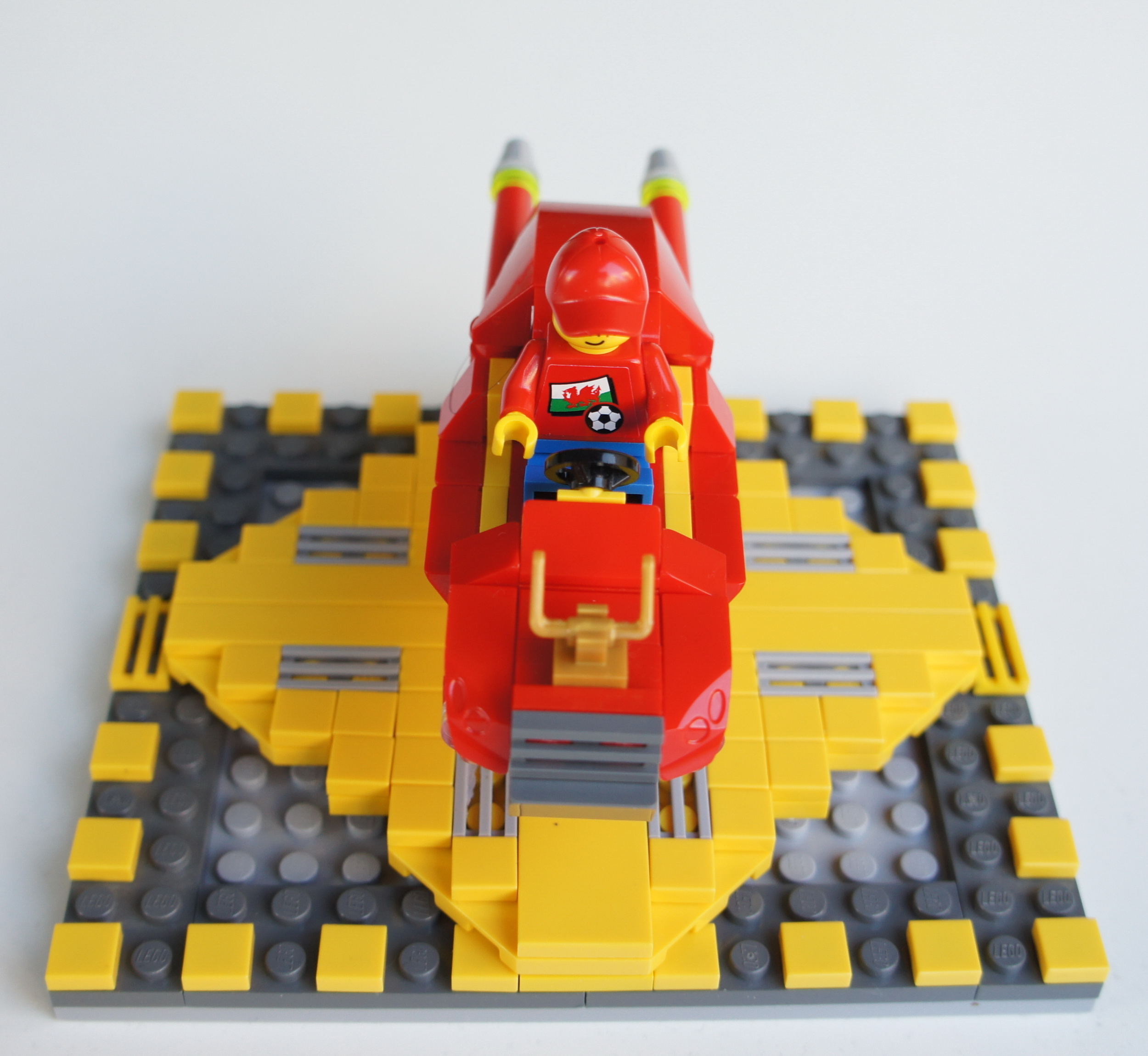 red-24.jpg