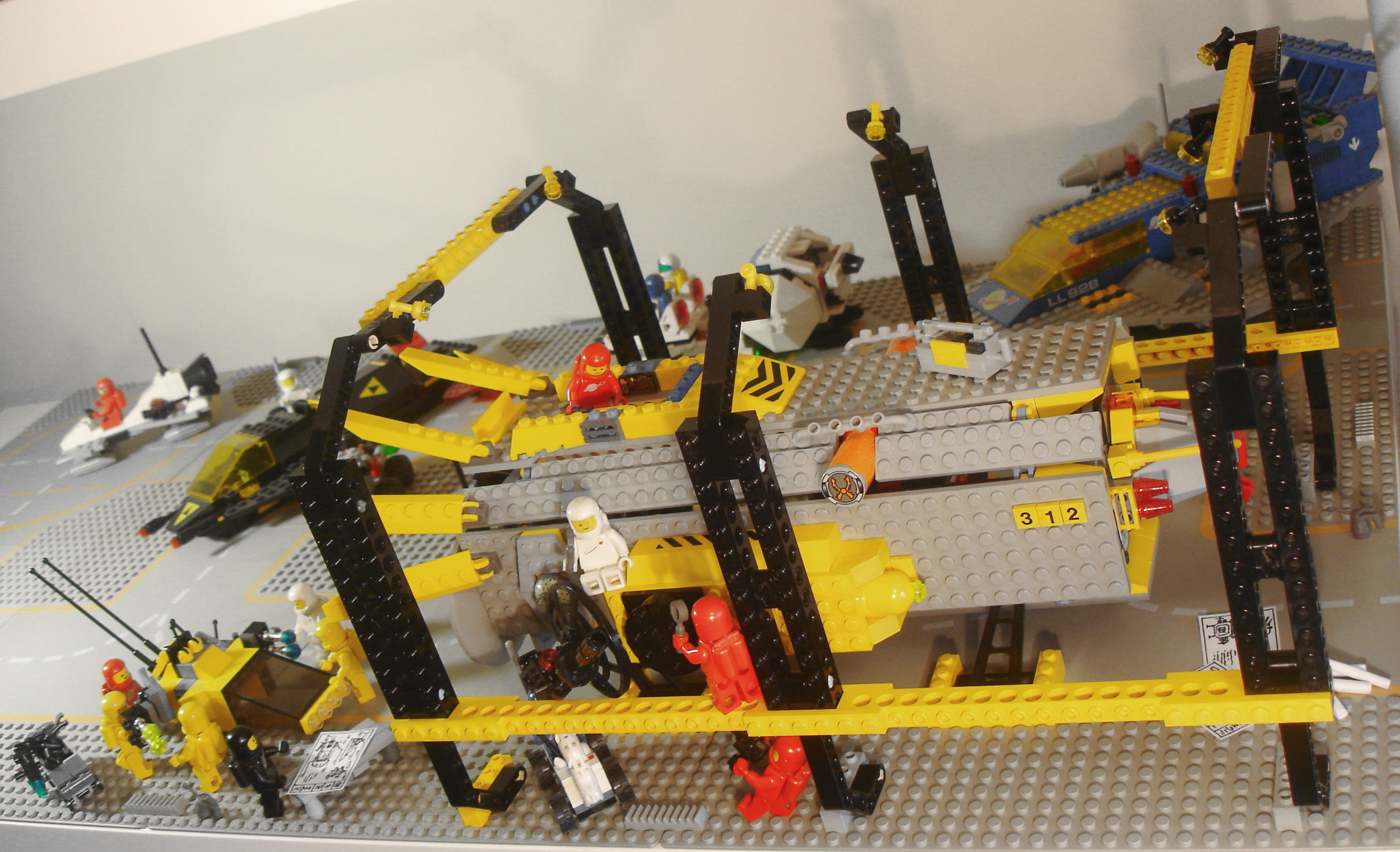 11-build.jpg