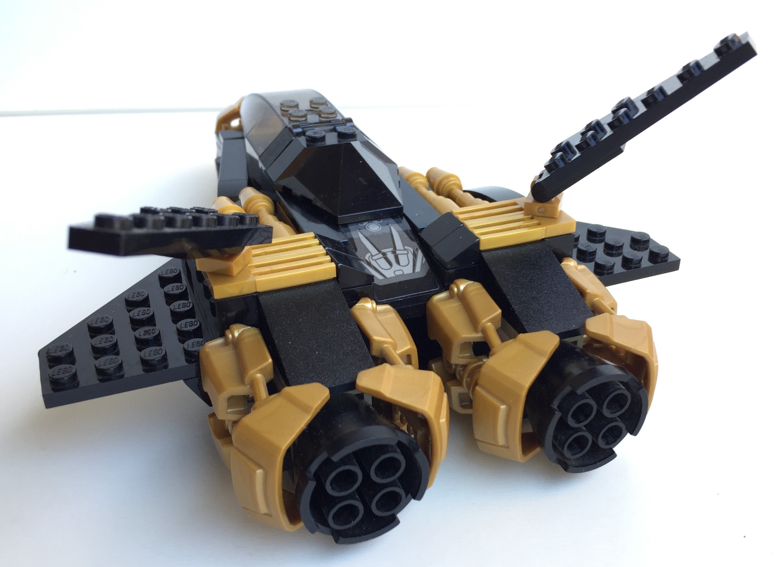 t-05.jpg