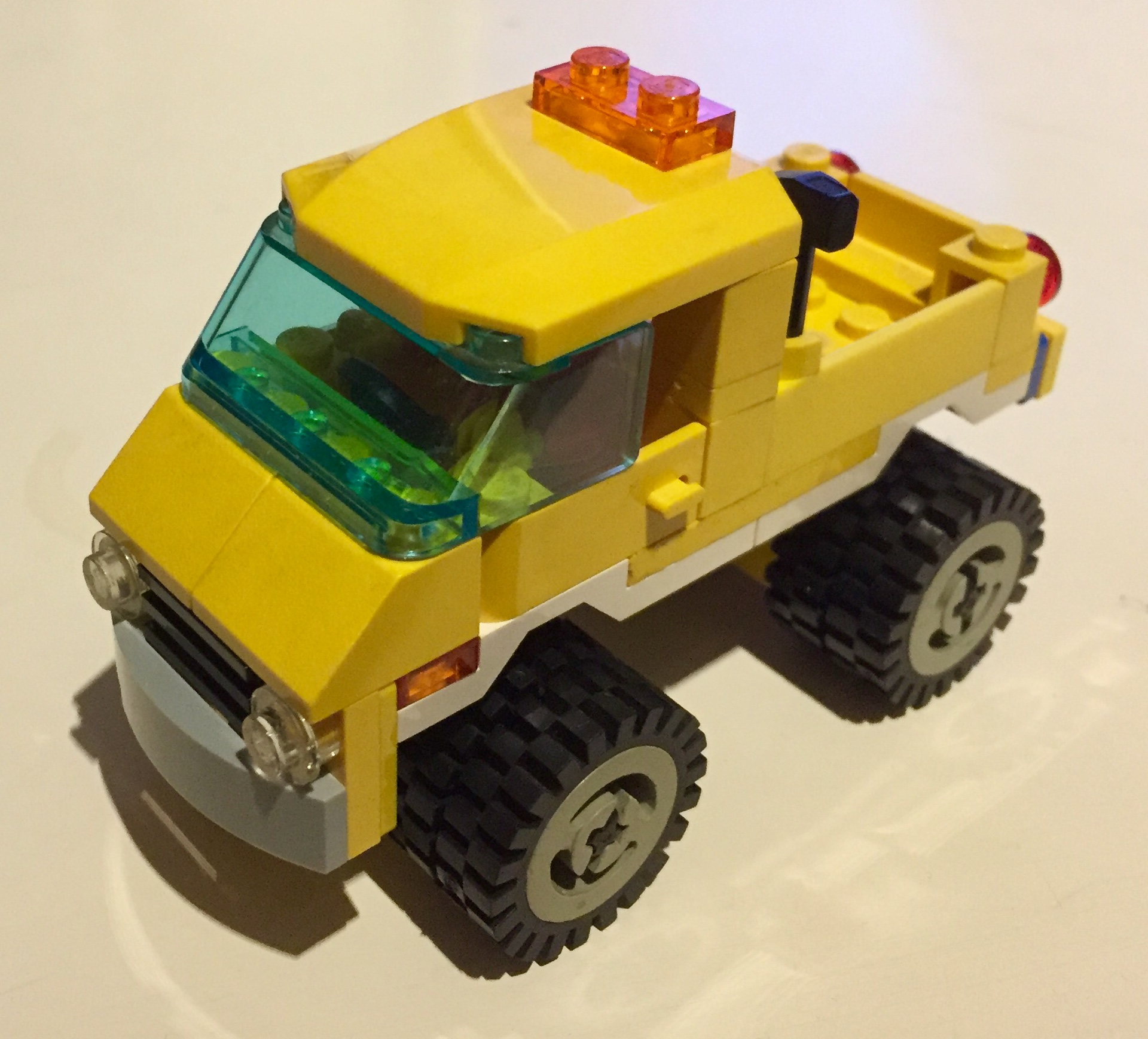 unimog-r01.jpg