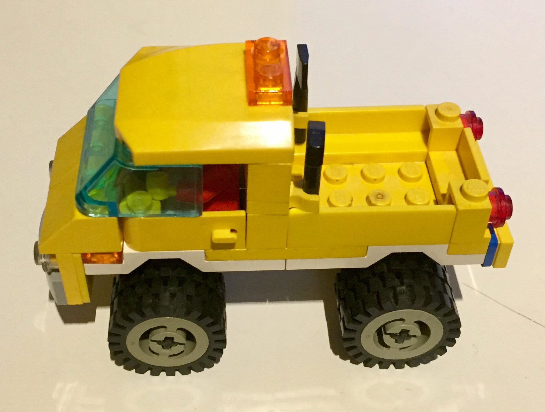 unimog-r04.jpg