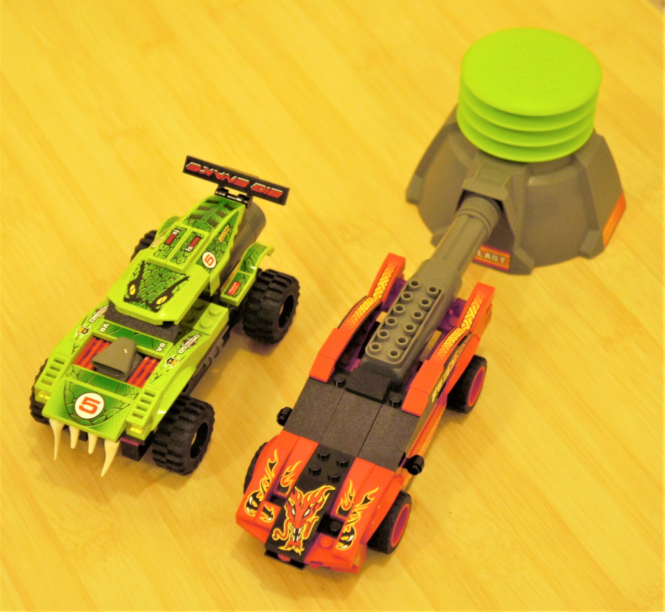 29-racers_-_2.jpg